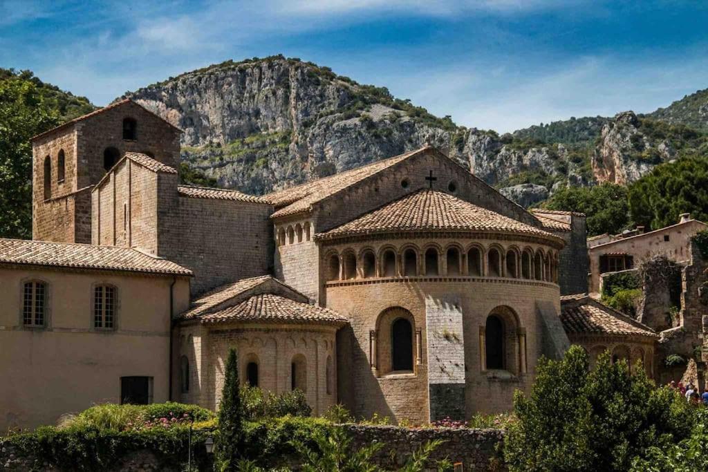 Maison Avec Exterieur Proche Saint Guilhem Le Desert Extérieur photo